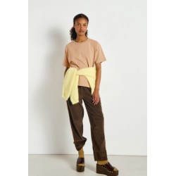pantalon velours carotte...
